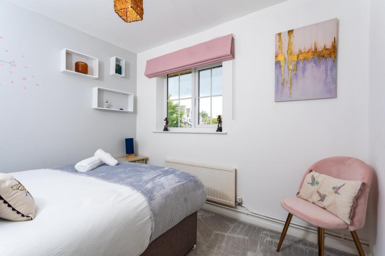 אשפורד Maunsell House - Lovely Central Home Near Designer Outlets & Town With Parking מראה חיצוני תמונה